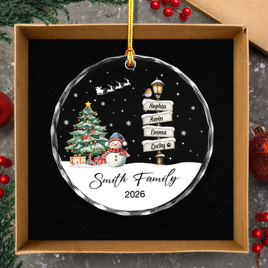 Custom Name Family Member Sign - Glass Ornament 2026 Xmas