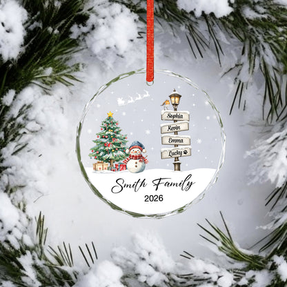Custom Name Family Member Sign - Glass Ornament 2026 Xmas